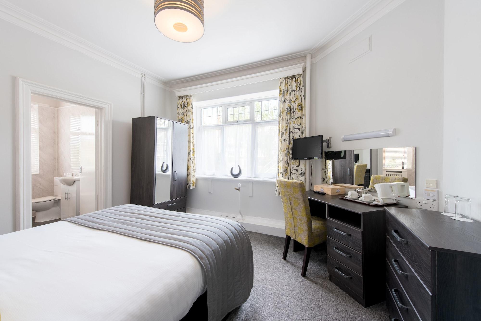 Hotel Northfield 3*