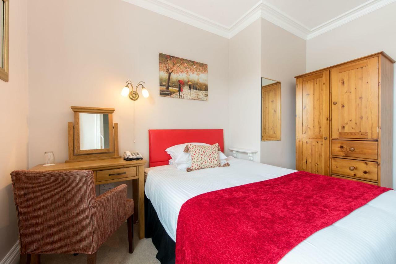Northfield Hotel Minehead